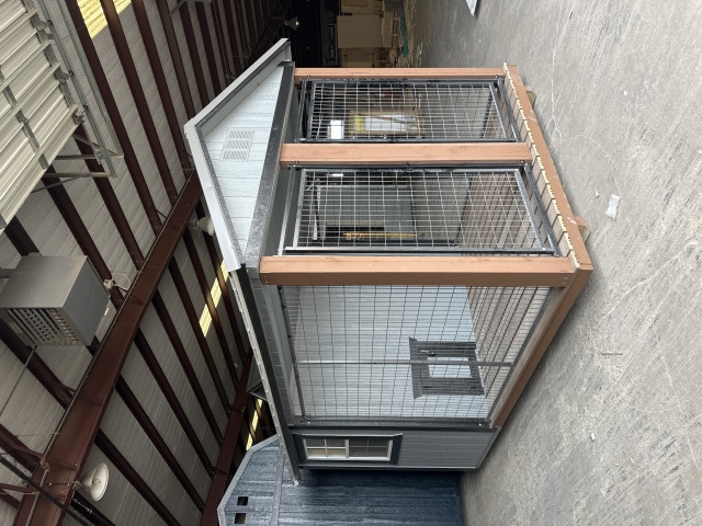 Dog Kennel - 8x12