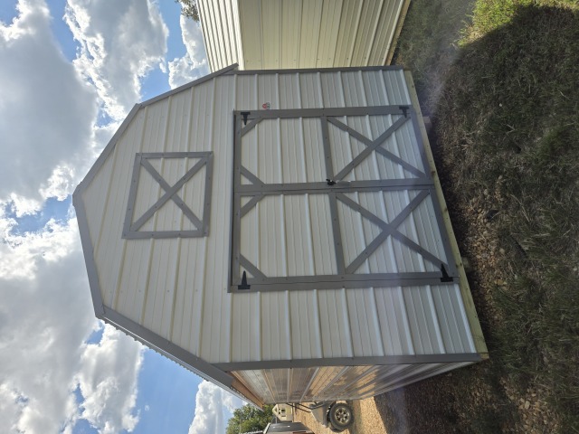 Lofted Barn - 10x16