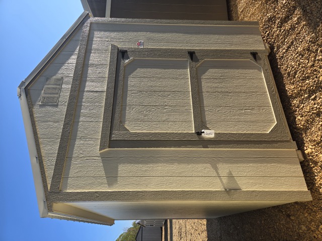 Utility Xtra Height - 8x12