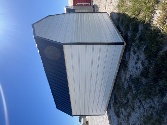 Side Lofted Barn - 10x16