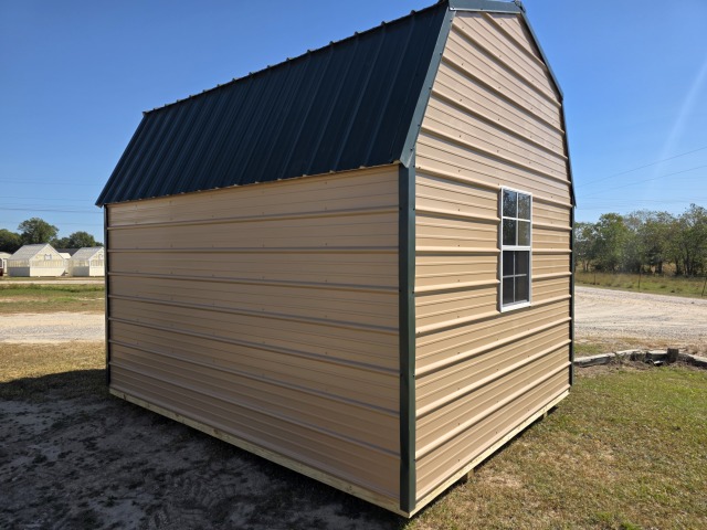 Lofted Barn - 10x12