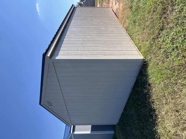Side Utility - 14x20