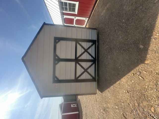 Utility Xtra Height - 10x12