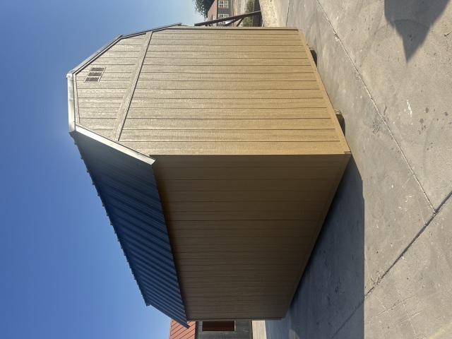 Lofted Barn - 10x16