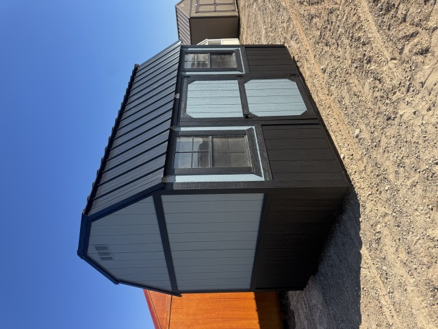 Side Lofted Barn - 8x12