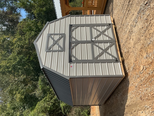 Lofted Barn - 10x16