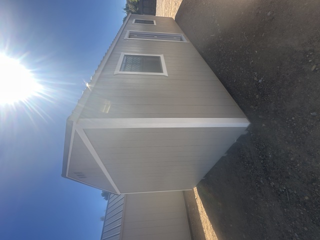 Side Utility - 12x28