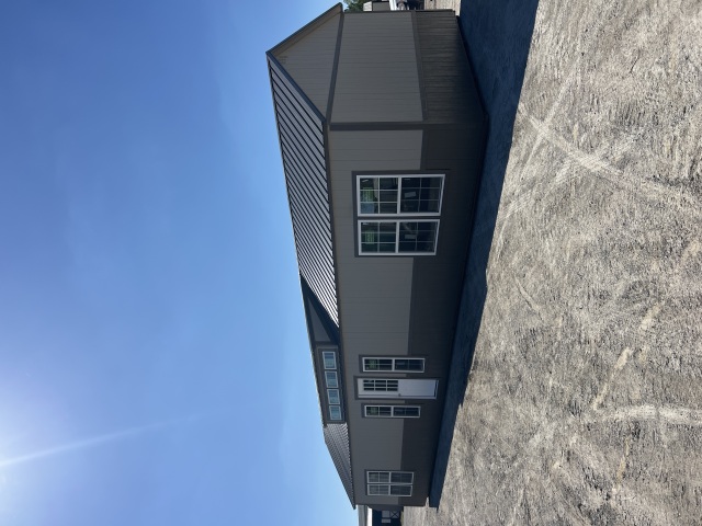 Side Utility - 16x50