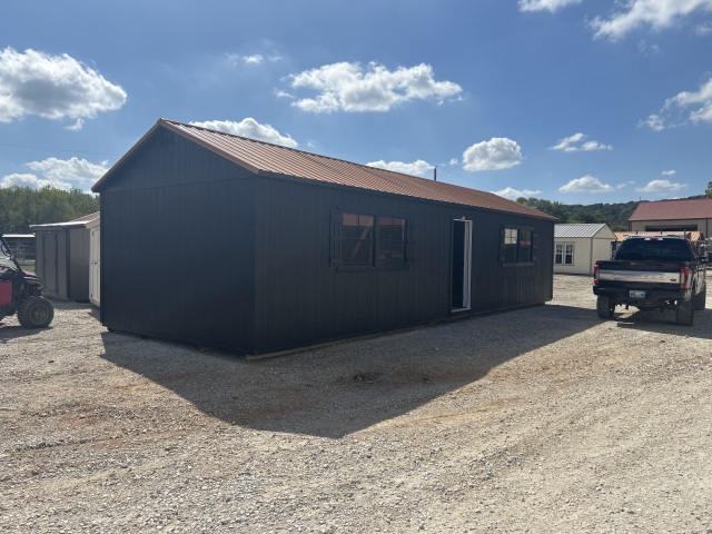 Side Utility - 14x40