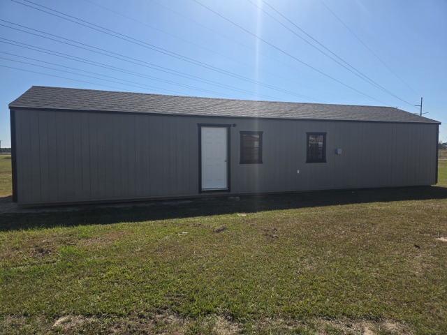 Side Utility - 16x50