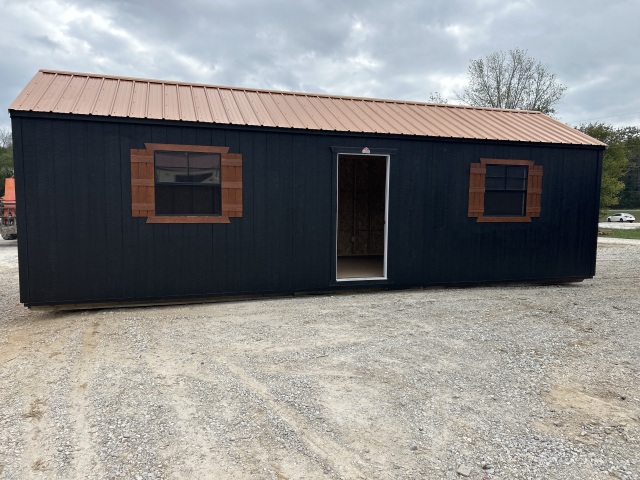 Side Utility - 12x32