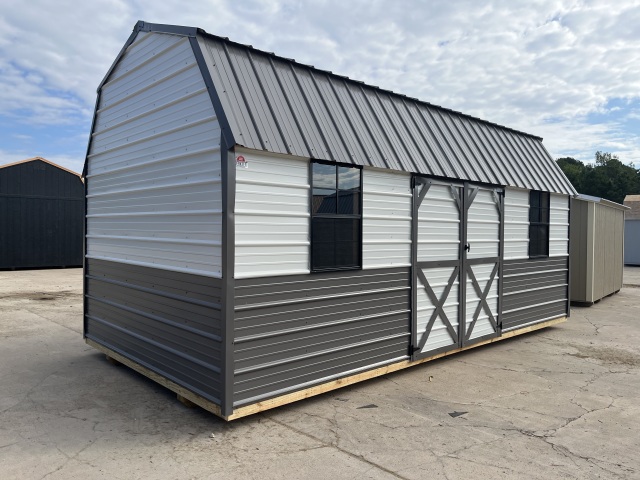 Side Lofted Barn - 10x20