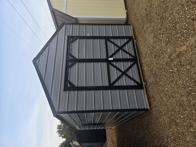 Utility Xtra Height - 10x20
