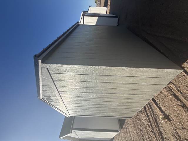 Utility Xtra Height - 8x12