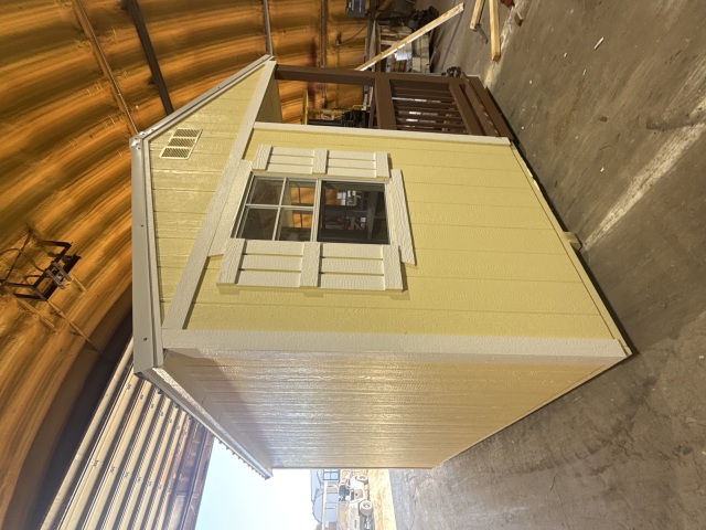 Side Cabin - 10x12