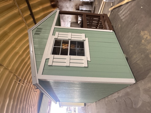 Side Cabin - 10x12
