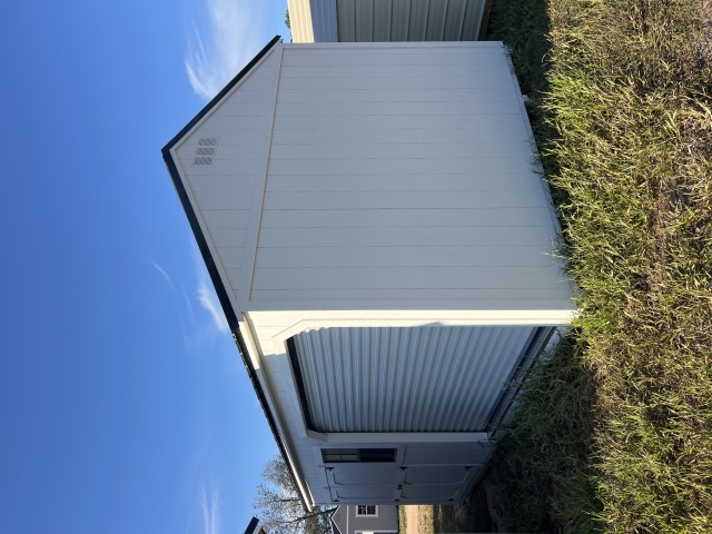 Side Utility - 12x20
