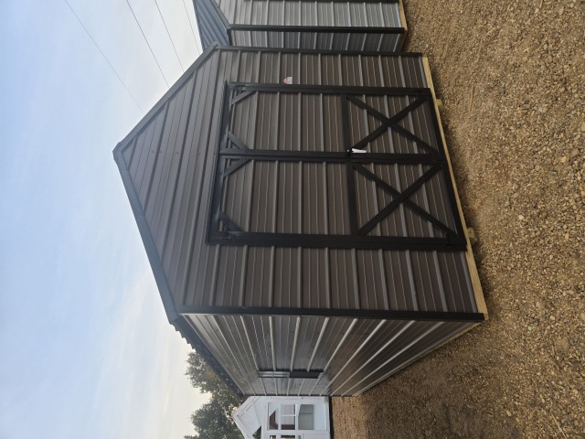 Utility Xtra Height - 10x20