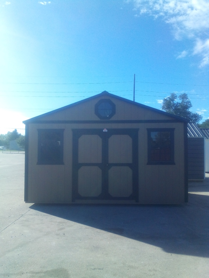 Side Gable Utility - 10x16