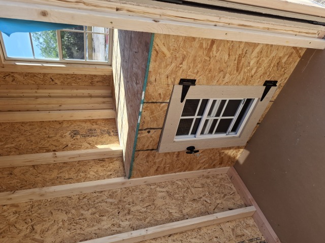 Dog Kennel - 8x12