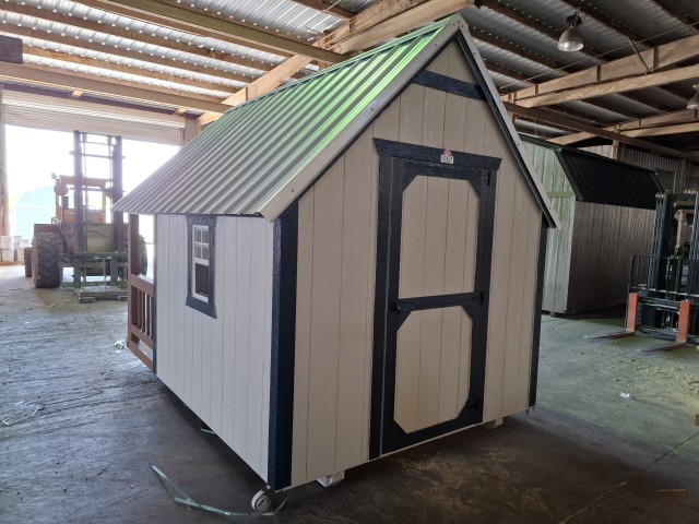 Playhouse (Hideout) - 8x12