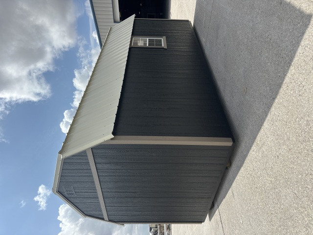 Lofted Barn - 10x20