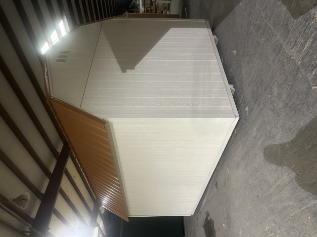Lofted Barn - 10x16