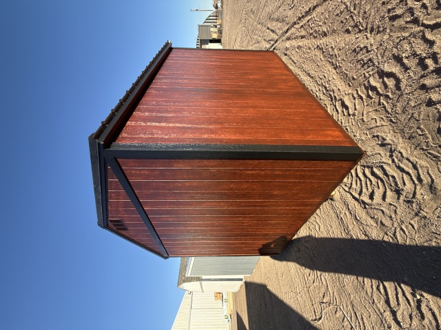 Utility Xtra Height - 10x12