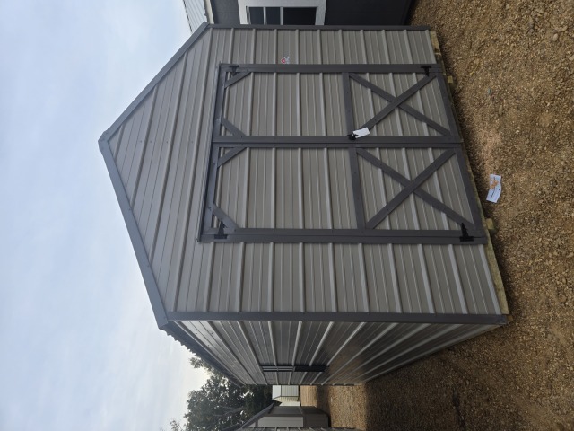 Utility Xtra Height - 10x20