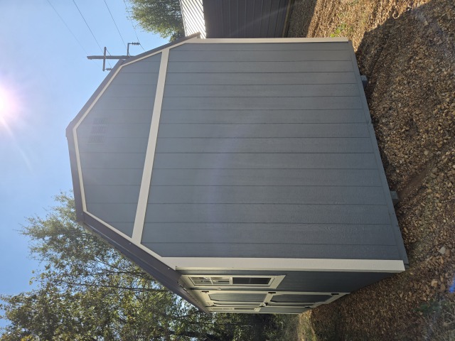 Side Lofted Barn - 10x16