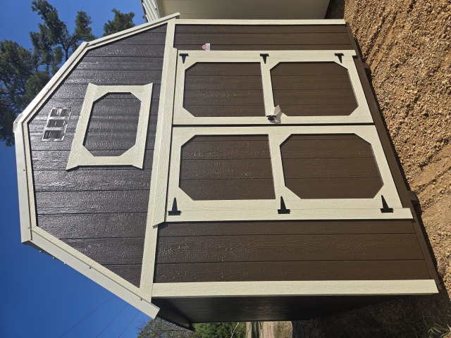 Lofted Barn - 10x12