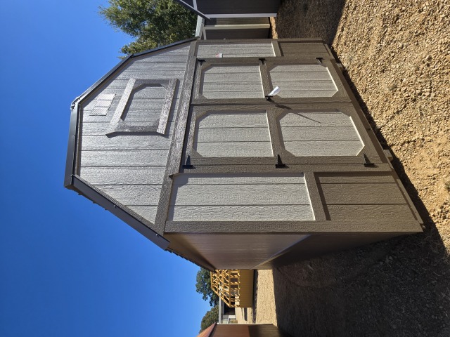 Lofted Barn - 10x20