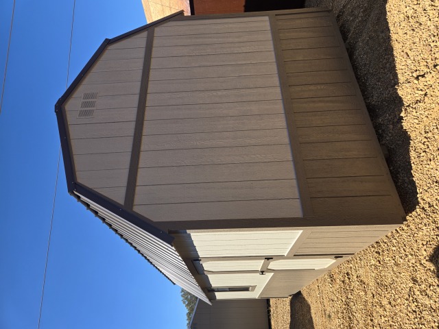 Lofted Barn - 10x20