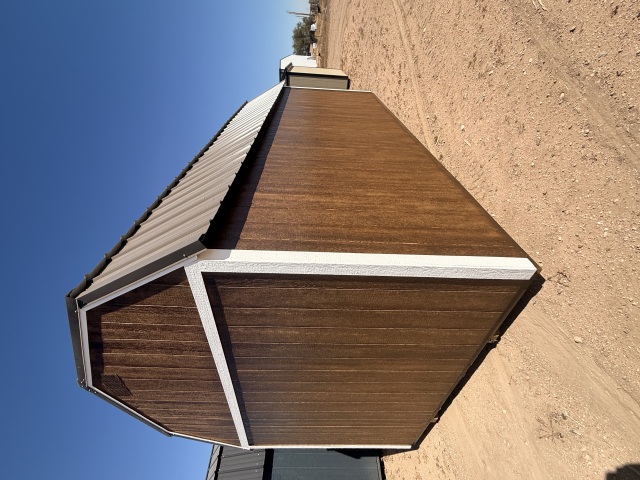 Side Lofted Barn - 10x20