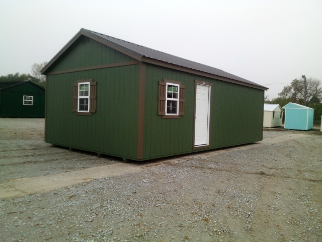 Side Utility - 16x28