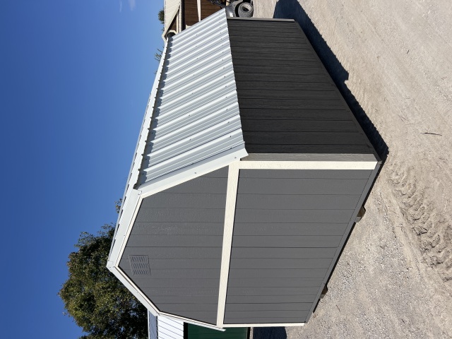 Standard Barn - 10x12