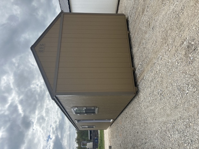 Side Utility - 12x32