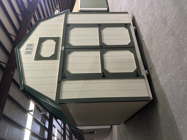 Lofted Barn - 10x12