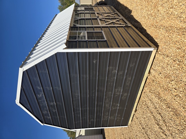 Side Lofted Barn - 10x16