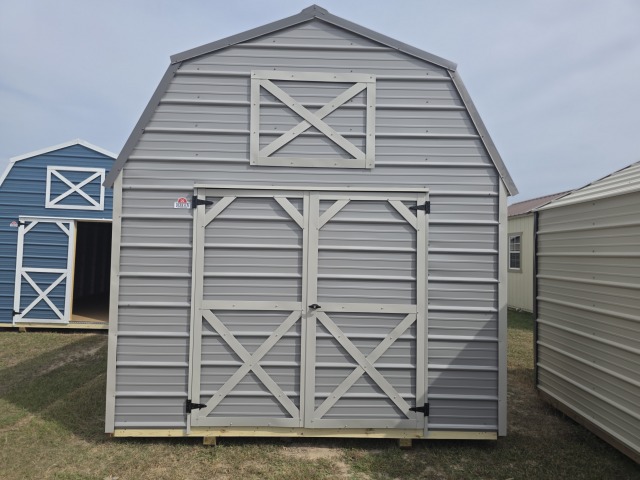 Lofted Barn - 10x20