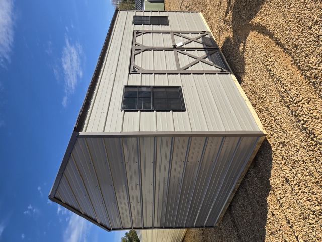 Side Utility - 10x16