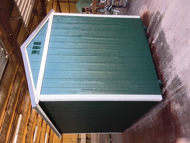 Side Utility - 8x12