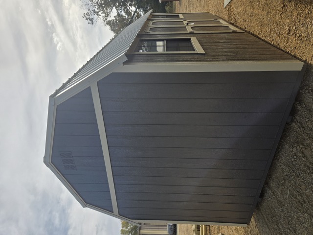 Side Lofted Barn - 10x20