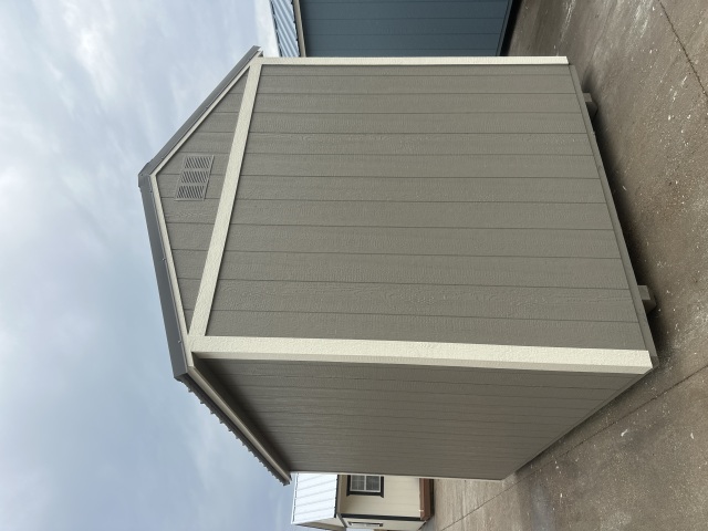 Utility Xtra Height - 8x12